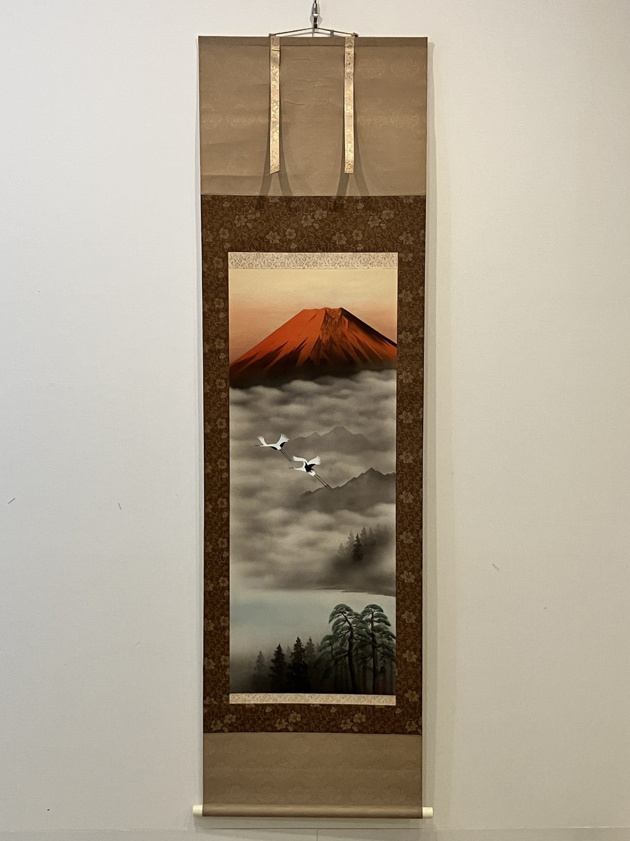 RED FUJI by Gyokusui